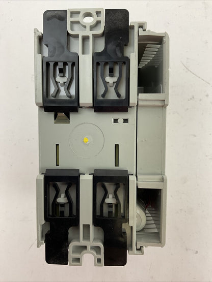 ALLEN BRADLEY 1769-L35E SER B FW REV 1.17 COMPACTLOGIX 1.5MB CONTROLLER