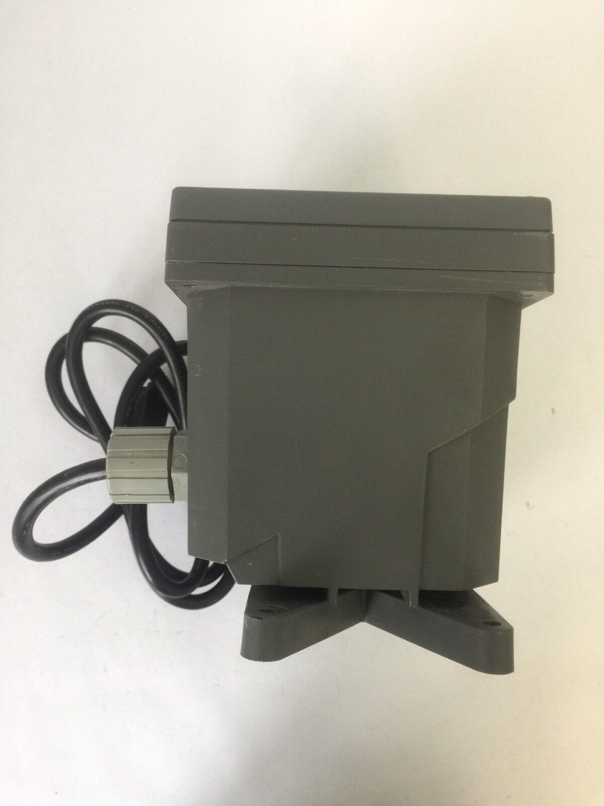 GLI INTERNATIONAL P63A1N1A1-1001 MODEL 63 PH ANALYZER