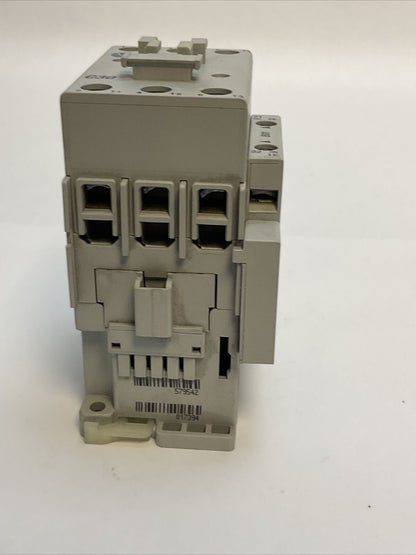 ALLEN BRADLEY 100-C30EJ01 CONTACTOR SER C 600VAC 55A 25HP 3PH COIL 24VDC
