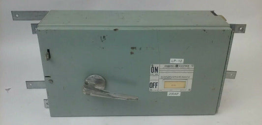 GE QMR364R FUSIBLE INTERRUPTER SWITCH, 200A, 600VAC, 3P, QMR, W/ HARDWARE
