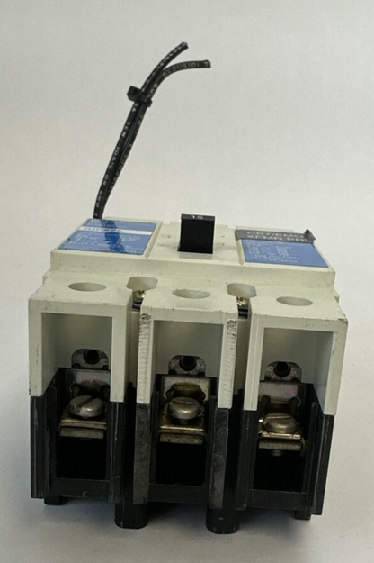 CUTLER HAMMER GD3015 CIRCUIT BREAKER 15A 480VAC 250VDC 3P GD 22K TRIP 1373D62G01