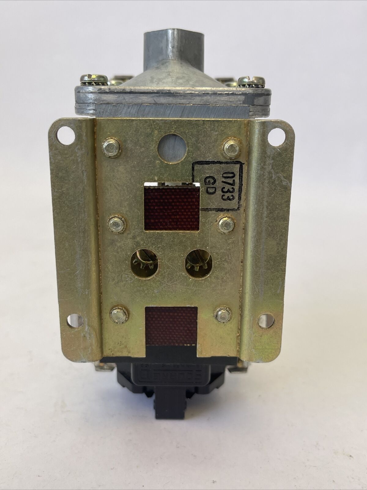 SQUARE D 8501 DD0-22 AC RELAY OPERATED TIMER 600VAC 10A SERIES A COIL 120V 60HZ