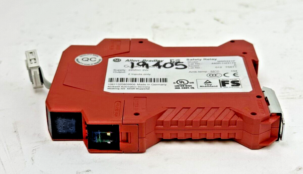 ALLEN-BRADLEY - 440R-H23179 - SAFETY RELAY - MSR221P - SUPPLY 24VDC 2W