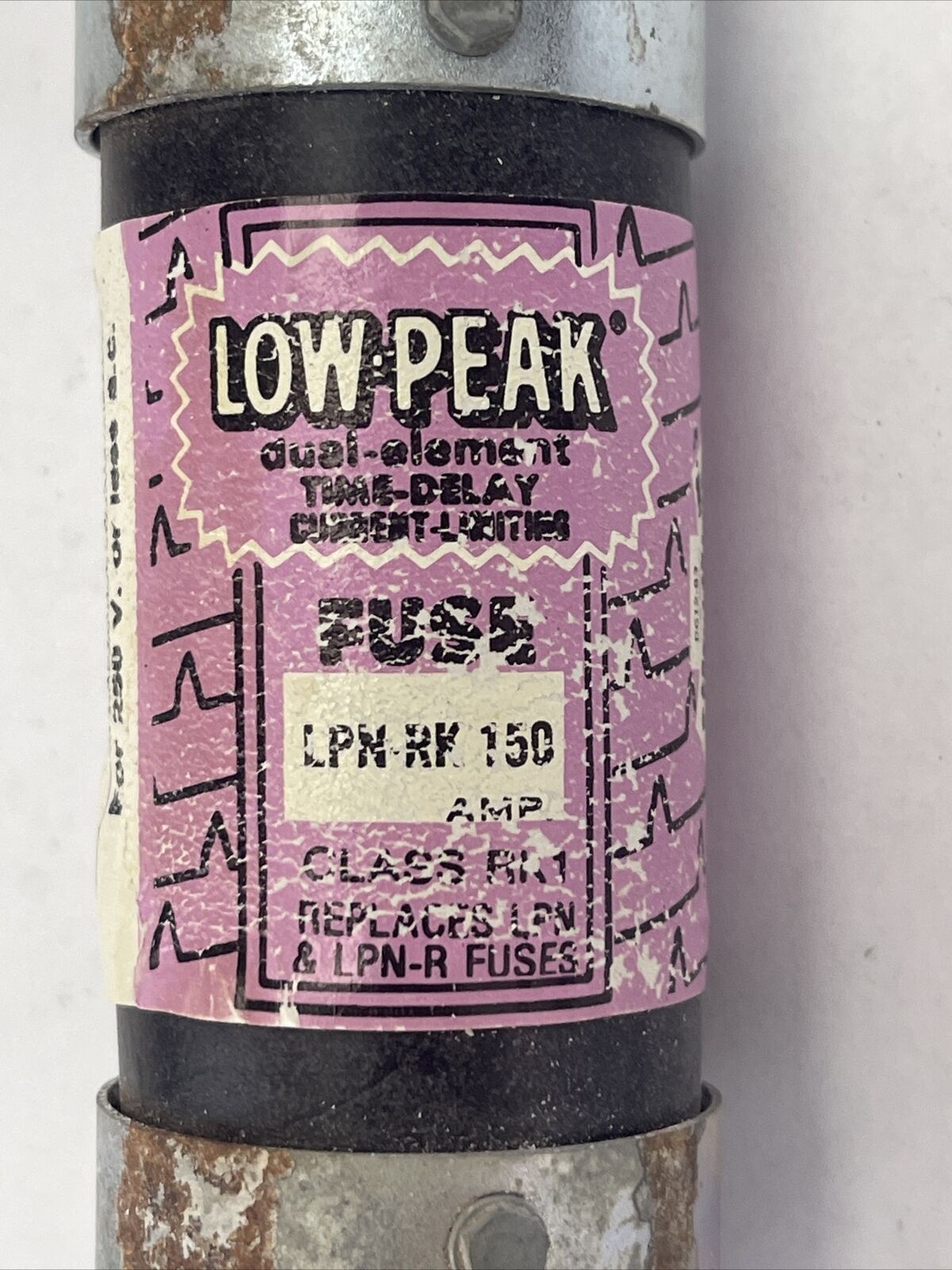 BUSS LPN-RK-150 LOW-PEAK DUAL ELEMENT TIME DELAY FUSE 250VAC 150AMP CURRENT