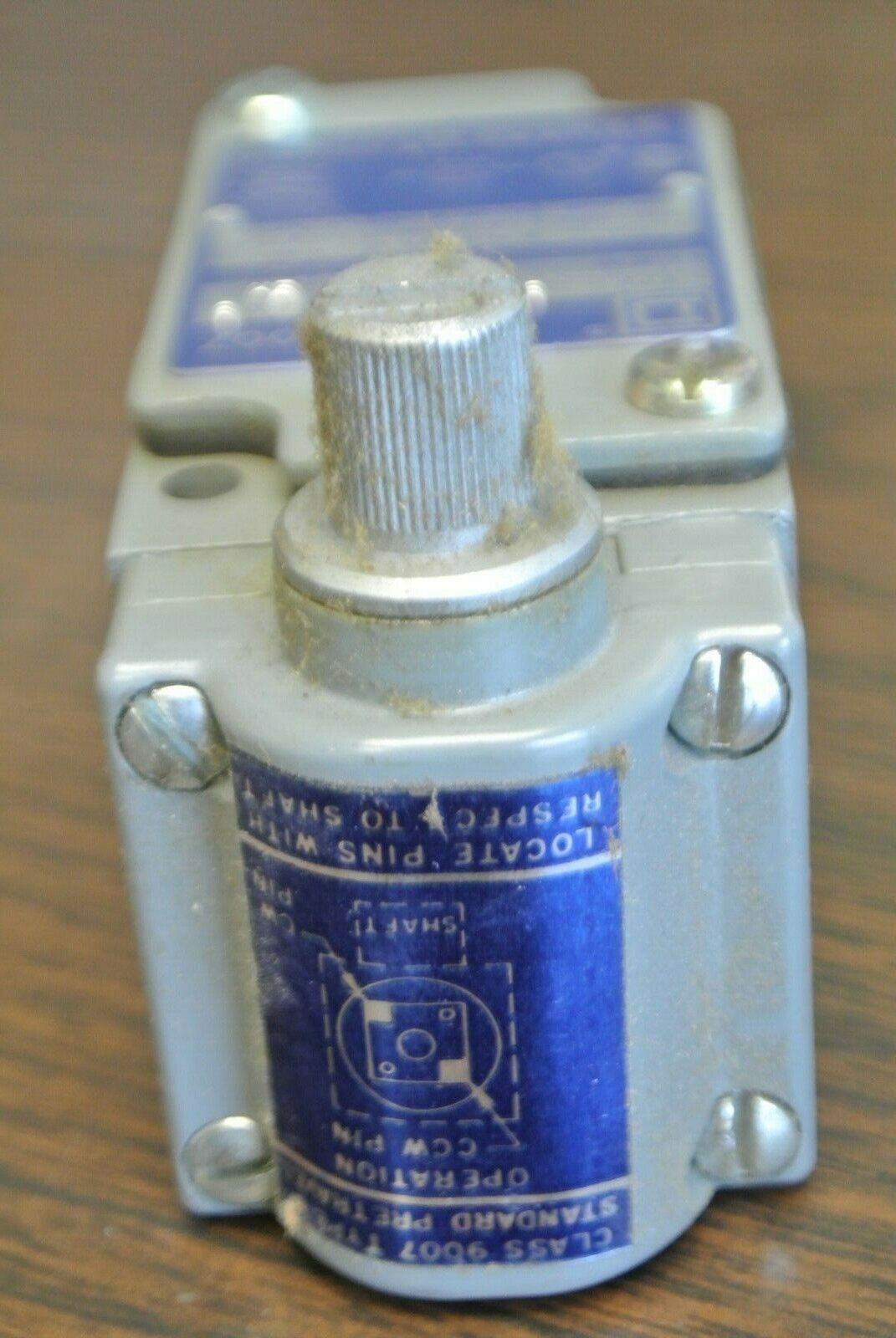SQUARE D 9007 B53B2 Ser. B / HEAVY DUTY LIMIT SWITCH / NEW SURPLUS in BOX