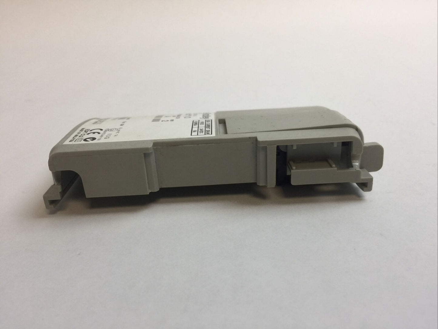 ALLEN BRADLEY 1769-ECR I/O RIGHT END CAP/TERMINATOR SER A REV 2 24VDC