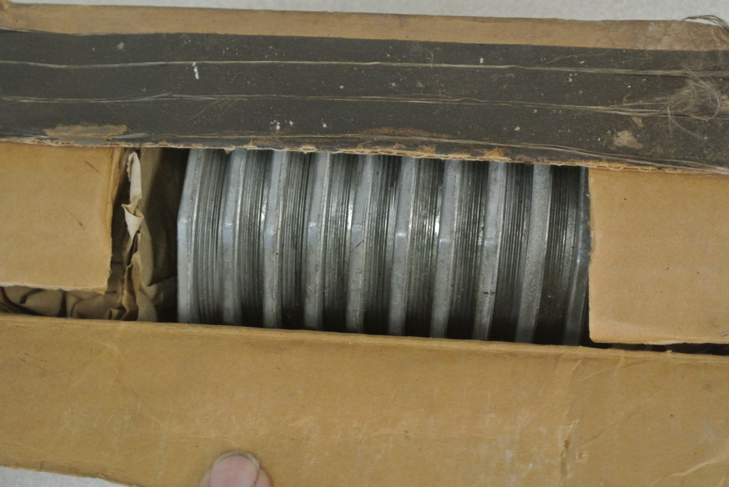GENERAL ELECTRIC TC4WC CLOSING CAP / for RAINTIGHT DEVICES / NEW SURPLUS / EACH