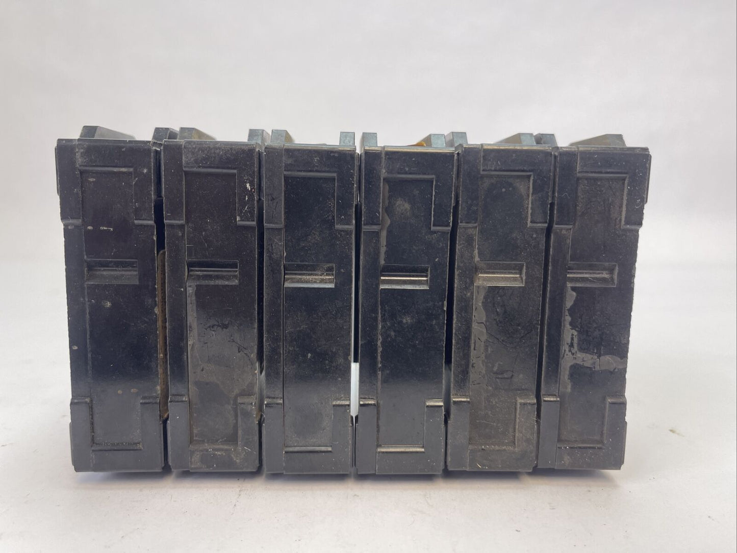 ITE EQ1115 CIRCUIT BREAKER 120/240VAC 15AMP 1POLE (LOT OF 6)