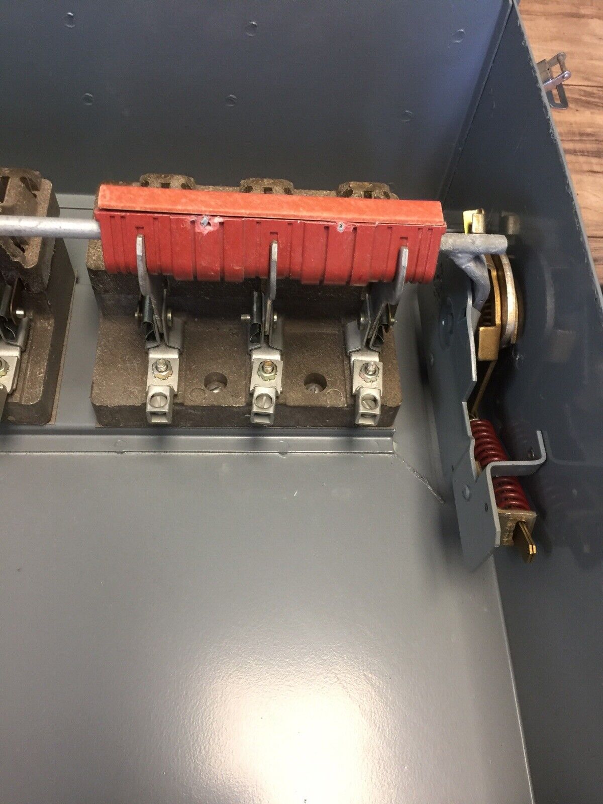SQUARE D H81643ND NON FUSIBLE SAFETY SWITCH SERIES A2 100A 600VAC 60HP 6 POLE