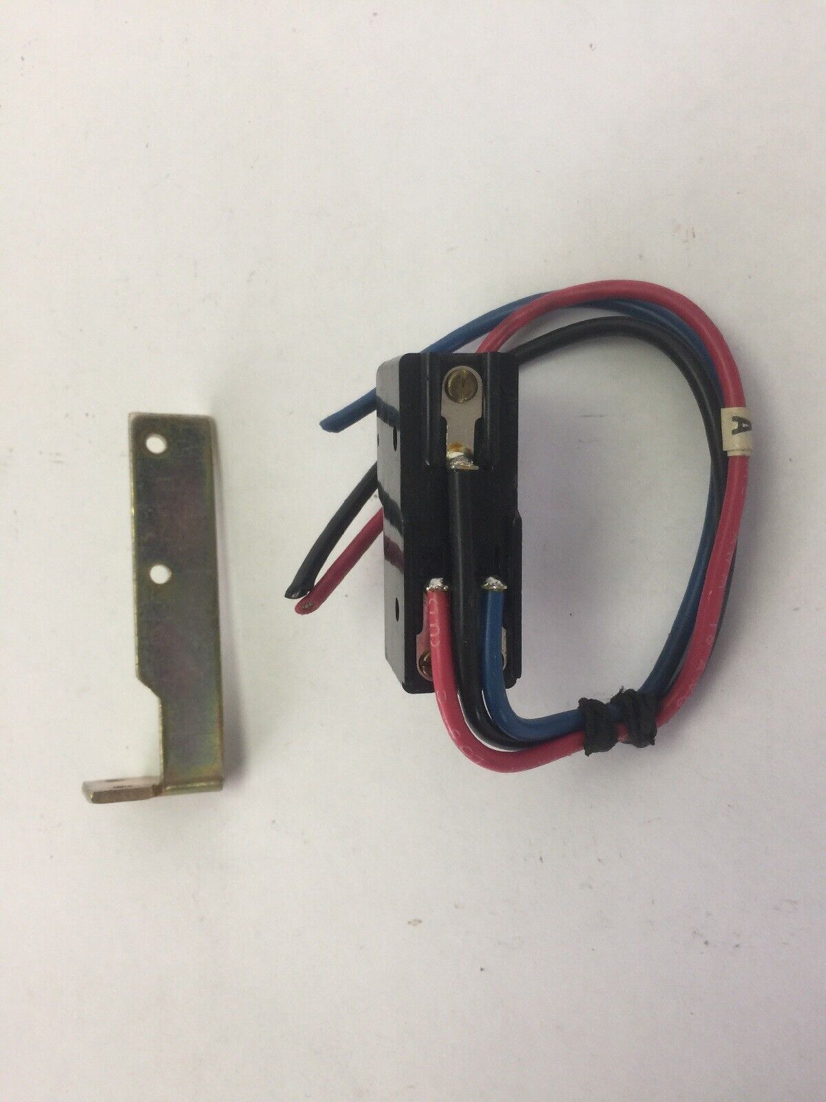 WESTINGHOUSE/CUTLER HAMMER 458D067G03 LH AUXILIARY SWITCH 120VAC 60HZ 10AMP