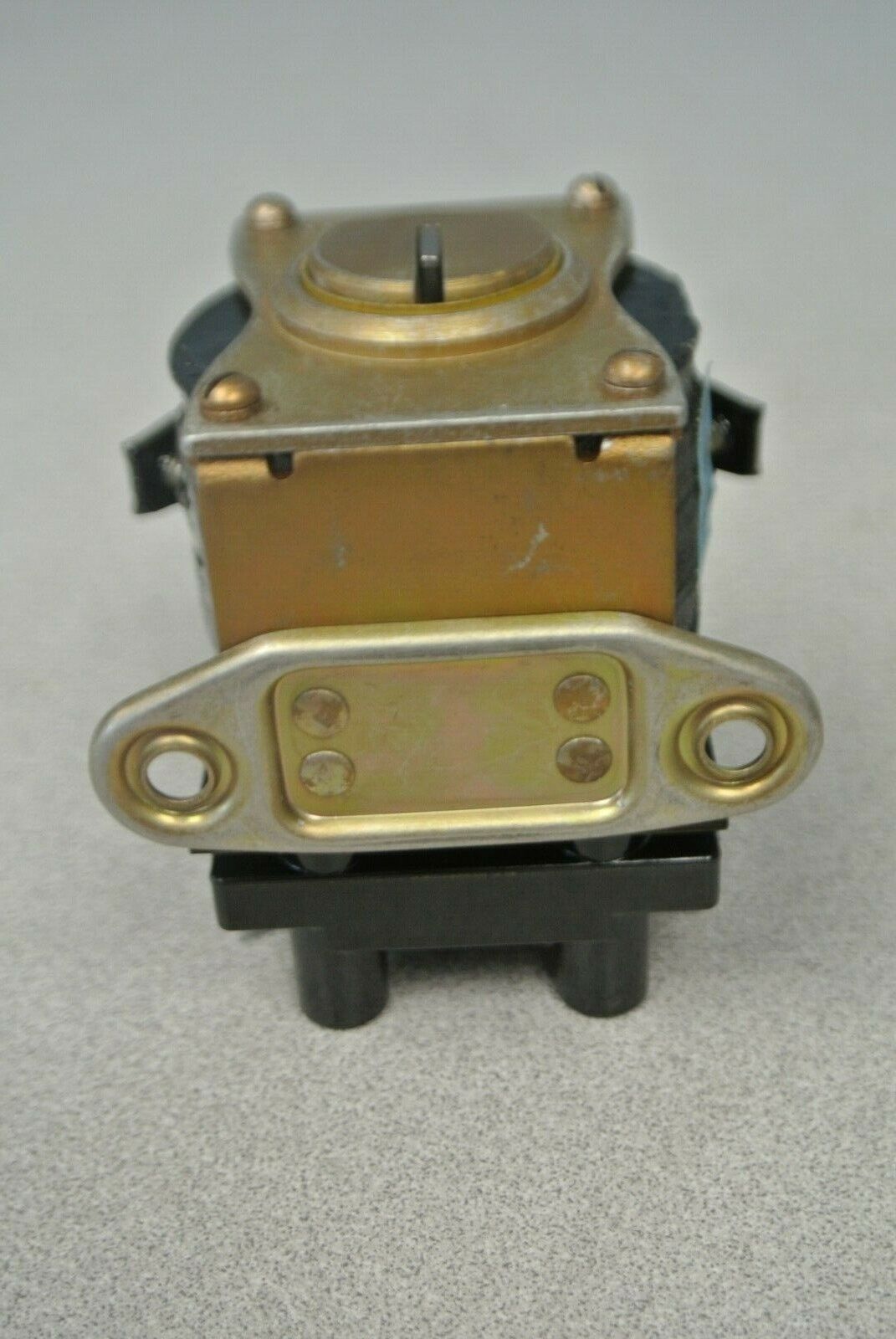 ALLEN-BRADLEY 200-G200Z2 / TYPE G DC RELAY / 230-250VDC / NEW SURPLUS