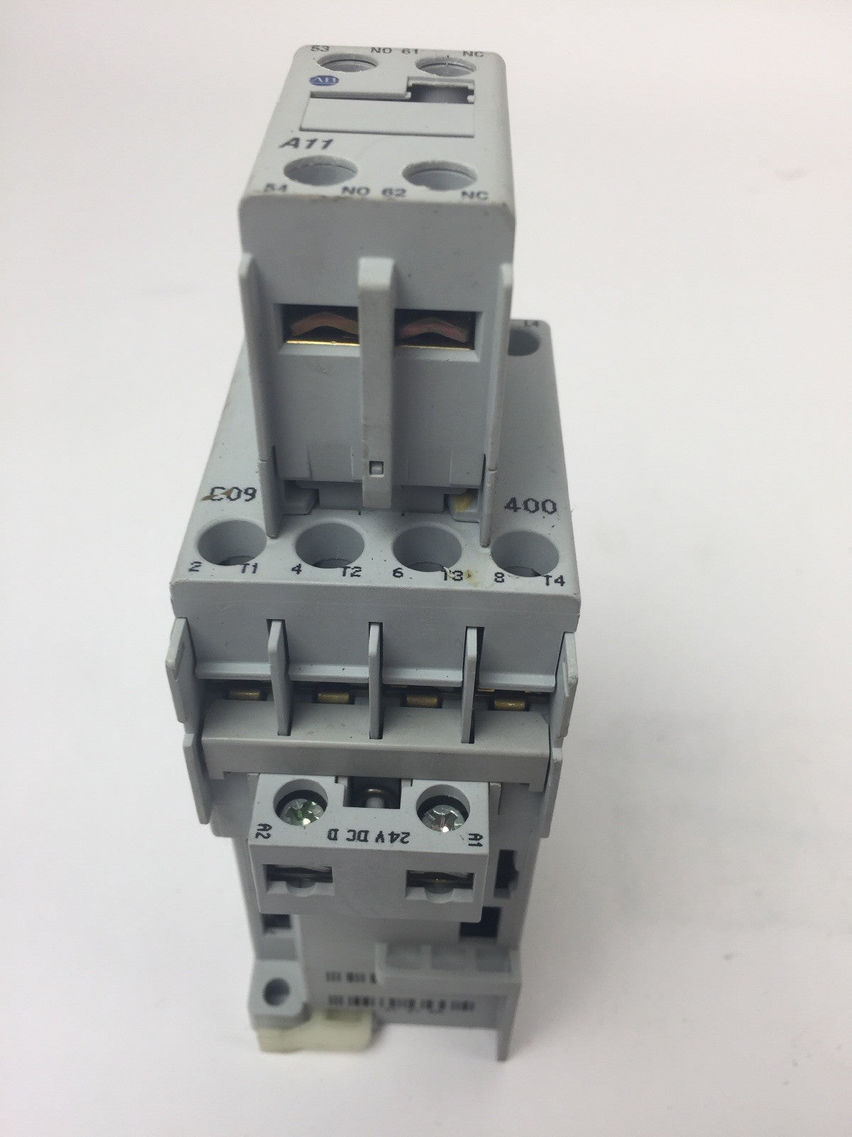 ALLEN BRADLEY 100-C09Z*400 CONTACTOR WITH 100-F COIL 24VDC