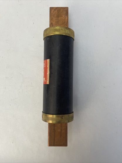 CEFCO 300AMP RENEWABLE FUSE 600V