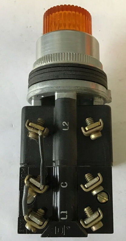 SQUARE D 9001KT-1 PILOT LIGHT PUSH TO TEST 120V 60HZ SER.B ORANGE CAP