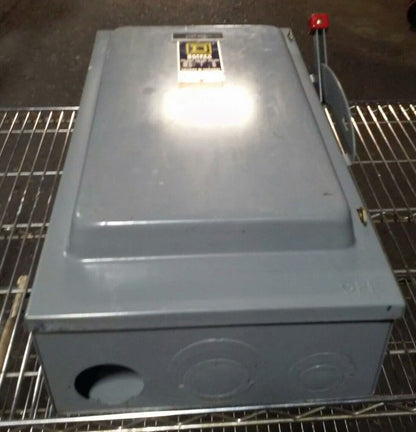 SQ. D HU364, SER. D2, SAFETY SWITCH, 200A, 600VAC/250DC, 3PH, MAX H.P. 150, USED