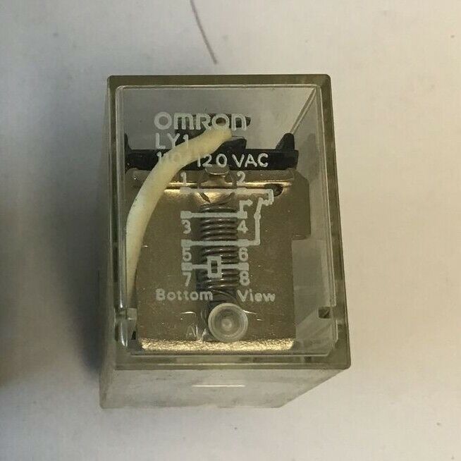OMRON LY1 RELAY 110/120VAC 15A 28VDC  ***LOTOF2***