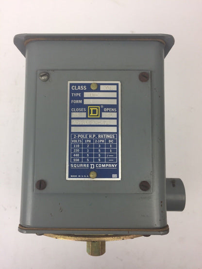 SQUARE D CLASS 9013 TYPE ALW-3 PRESSURE SWITCH 550V CLOSES 35 OPEN 30