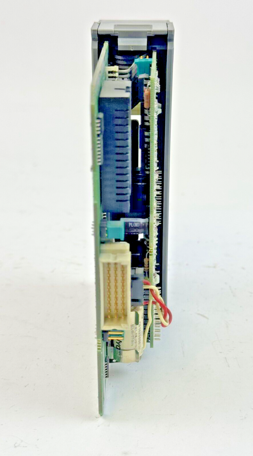 ALLEN-BRADLEY - 1746-BAS SER. C FRN: 6 - SLC 500 BASIC MODULE *NO DOOR*