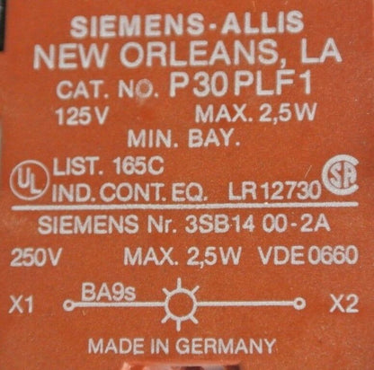 SIEMENS 3SB02-LFCR - 22mm RED PILOT LIGHT - FULL VOLTAGE 24V / P30PLF1 NEW SURPL