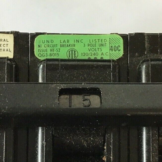 ITE QG3-B015 NEUTRAL SWITCH CIRCUIT BREAKER 15AMP 120/240VAC