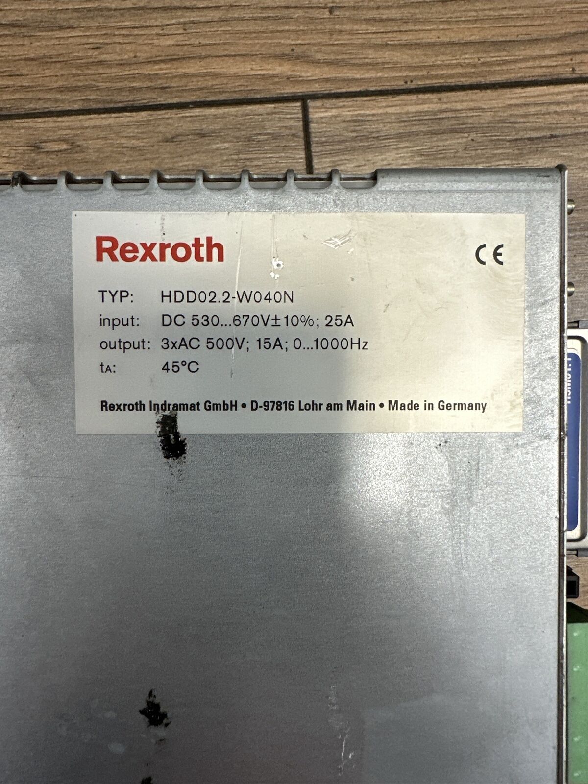 REXROTH HDD02.2-W040N-HD32-01-FW SERVO DRIVE OUTPUT 3xAC 500V 15A INPUT
