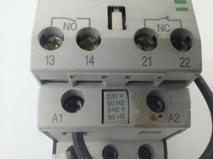 KLOCKNER MOELLER PKZM0-6,3 MOTOR STARTER W/ SE00-11-PKZ0, NHI11-PKZ0, 240V COIL