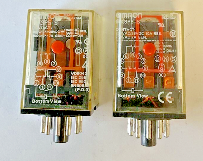 OMRON MK3P5-S RELAY 250VAC 28VDC 10A 50/60HZ ***LOTOF2***