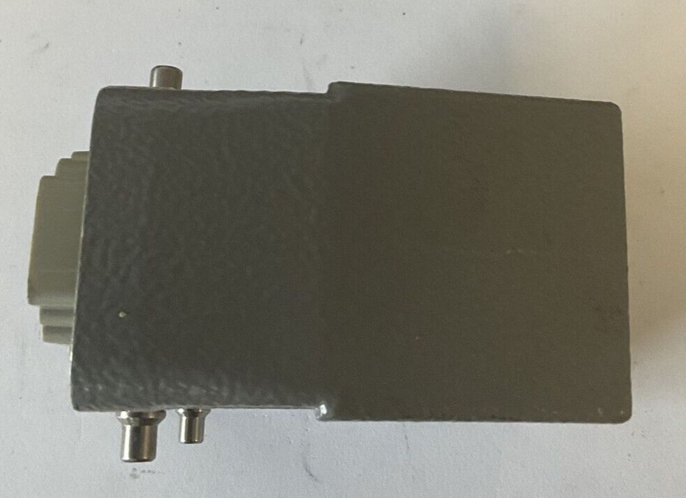 HARTING 19300240737 CONNECTOR TYPE 4X/12 ENCLOSURE 16A 600V 6KV ***LOTOF3***