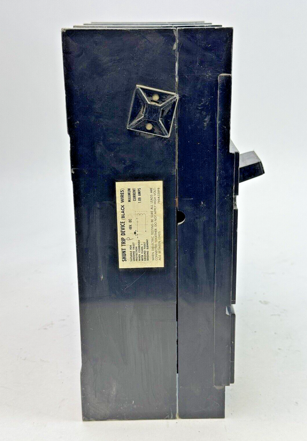 GE - TJK636Y600 - MOLDED CASE SWITCH - 3 POLE/600VAC/600A **READ DESCRIPTION