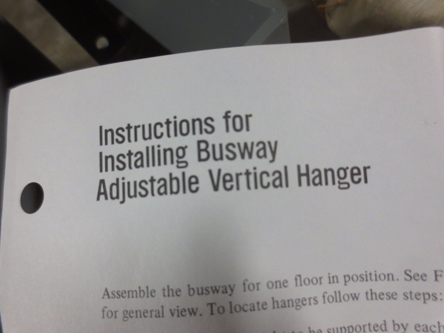 WESTINGHOUSE 2527D78G04 BUS DUCT VERTICAL HANGER, ADJUSTABLE