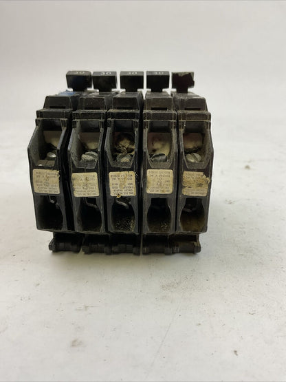 GE THQP130 1POLE TYPE TQP CIRCUIT BREAKER 30AMP 120/240VAC (LOT OF 5)