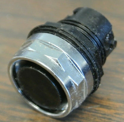 CUTLER-HAMMER E22PB FLUSH PUSHBUTTON OPERATOR / BLACK / 25mm / NEW SURPLUS