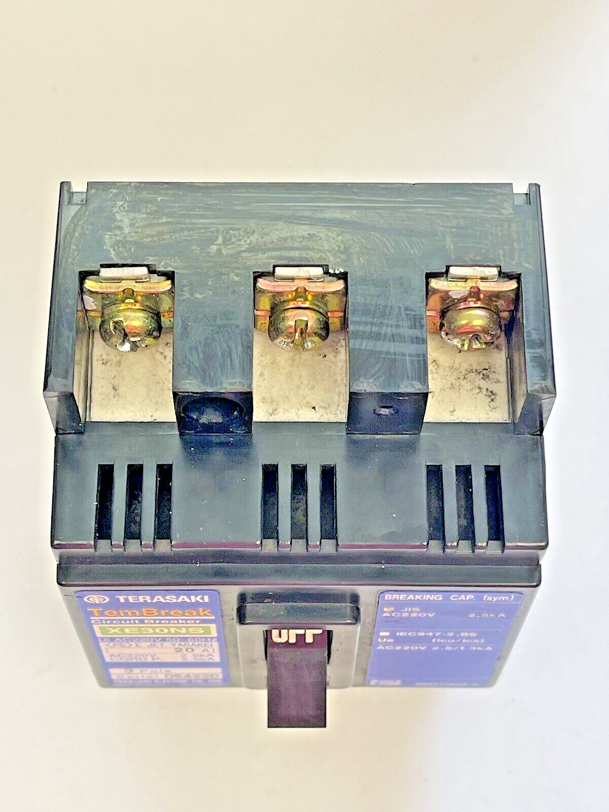 TERASAKI - XE30NS- CIRCUIT BREAKER - 3 POLE, 20 AMP, 50-60Hz, 220 VAC
