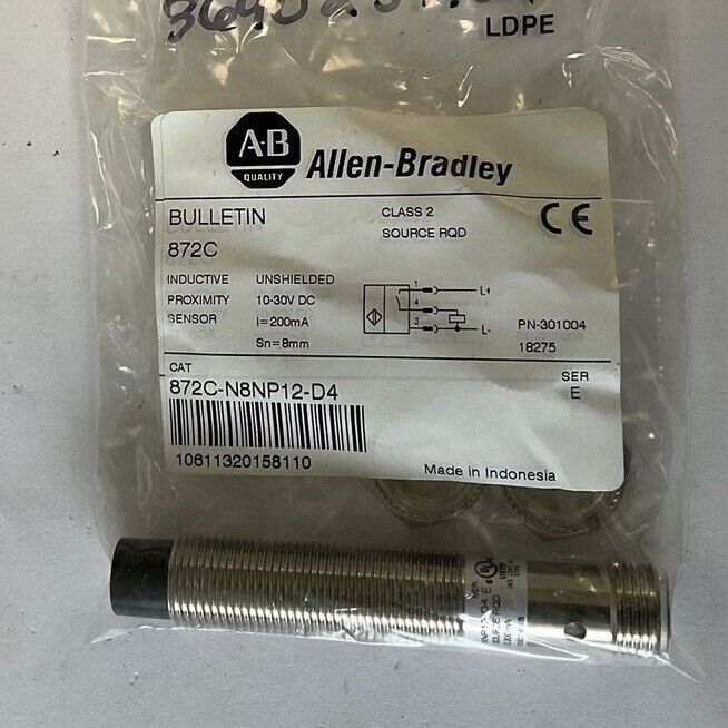 ALLEN BRADLEY 872C-N8NP12-D4 INDUCTIVE PROXIMITY SENSOR SER.E 30VDC