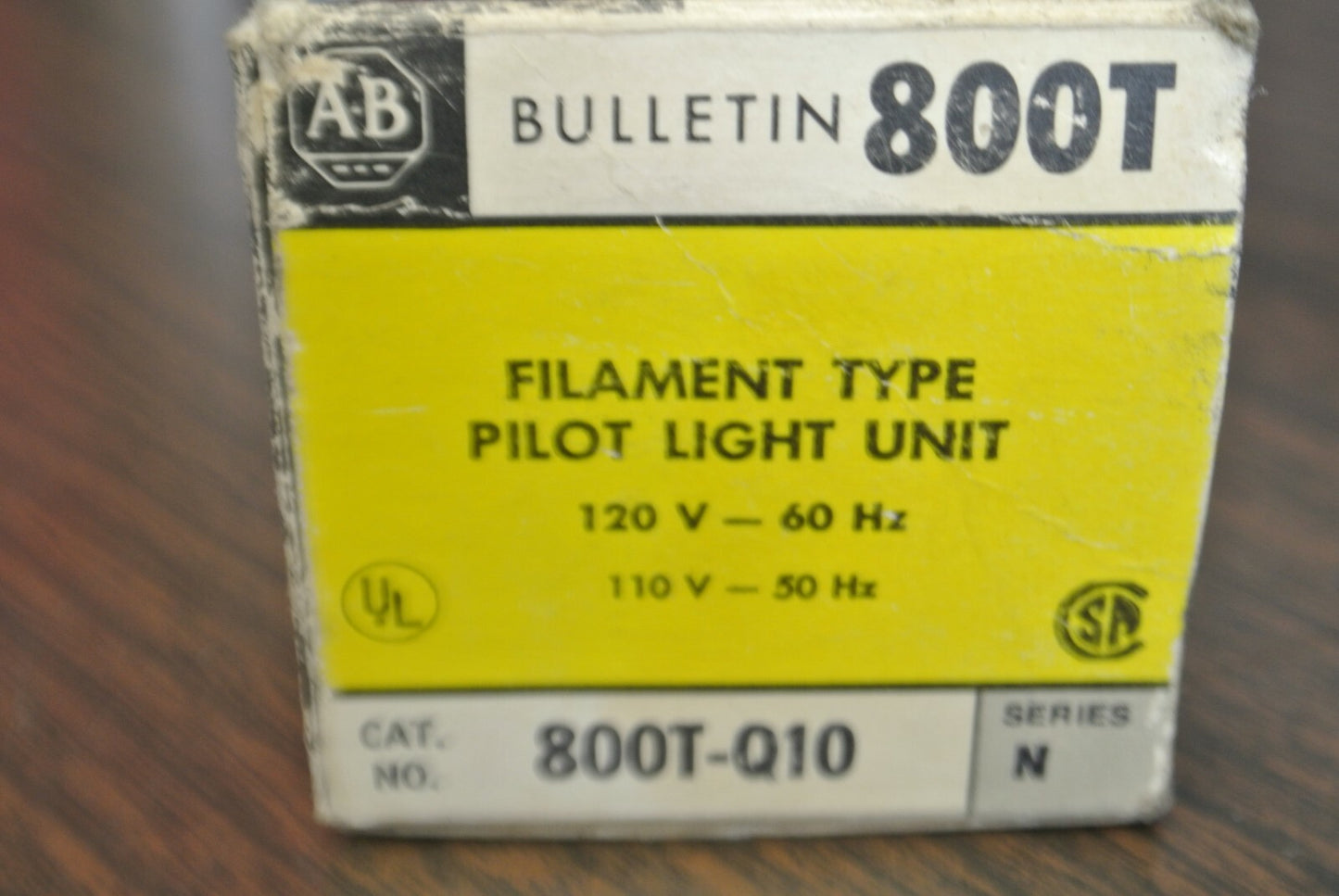 ALLEN-BRADLEY 800T-Q10 FILAMENT-TYPE PILOT LIGHT UNIT / 110-120V / NEW SURPLUS