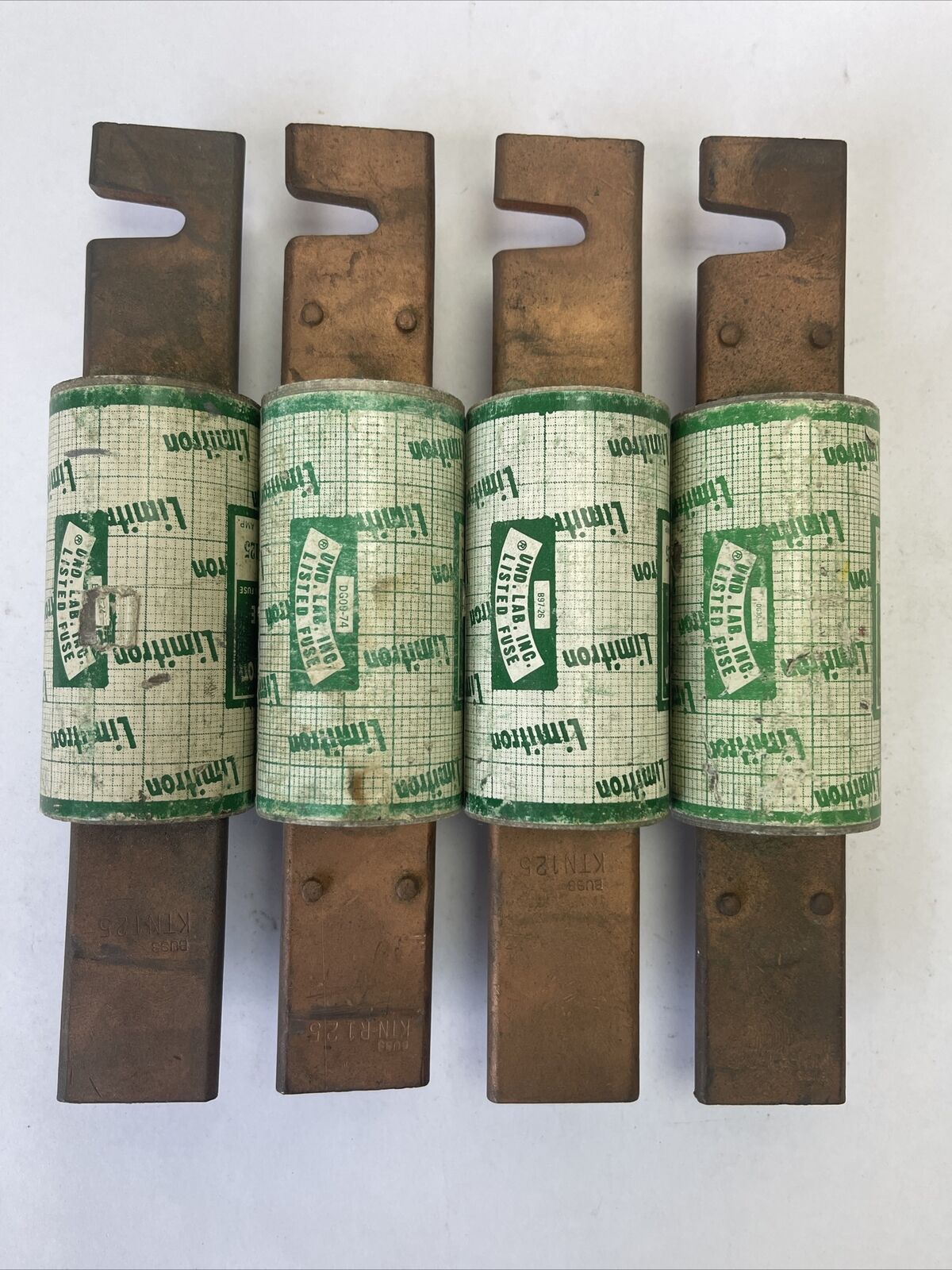 BUSSMANN KTN-R125 LIMITRON FAST-ACTING FUSE 125AMP 250VAC (LOT OF 4)