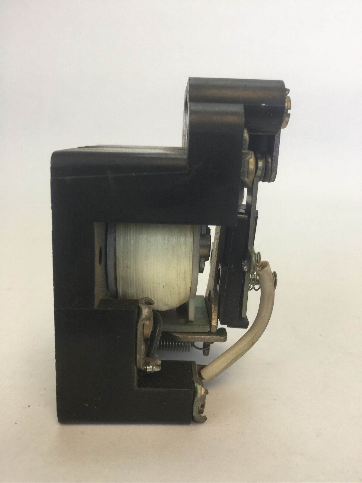 LINE ELECTRIC STA-2A RELAY 25AMP 1HP 2POLE 120VAC