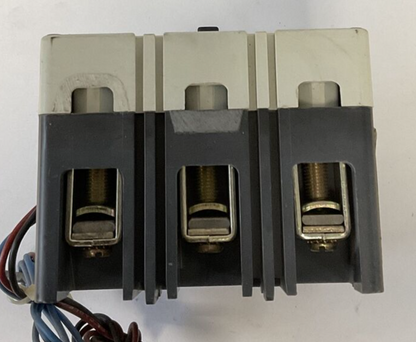 CUTLER HAMMER HMCP015E0C CIRCUIT BREAKER 15A 3POLE 600VAC-250VDC