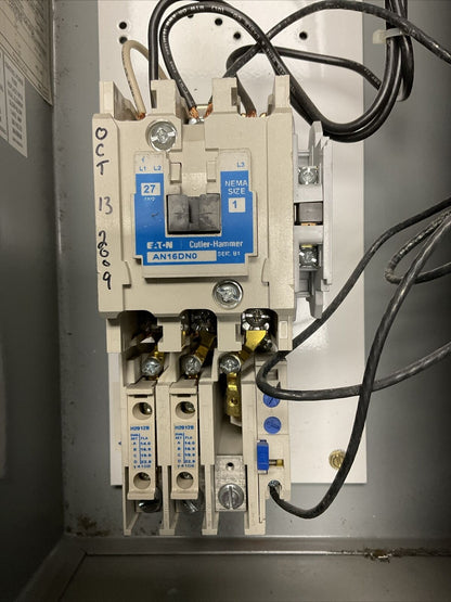 CUTLER HAMMER ECN1818CAC COMBINATION STARTER