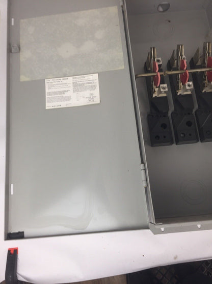 CHALLENGER GD324NFC 200 AMP 240 VAC 3 POLES TYPE 1 NON FUSIBLE GENERAL DUTY