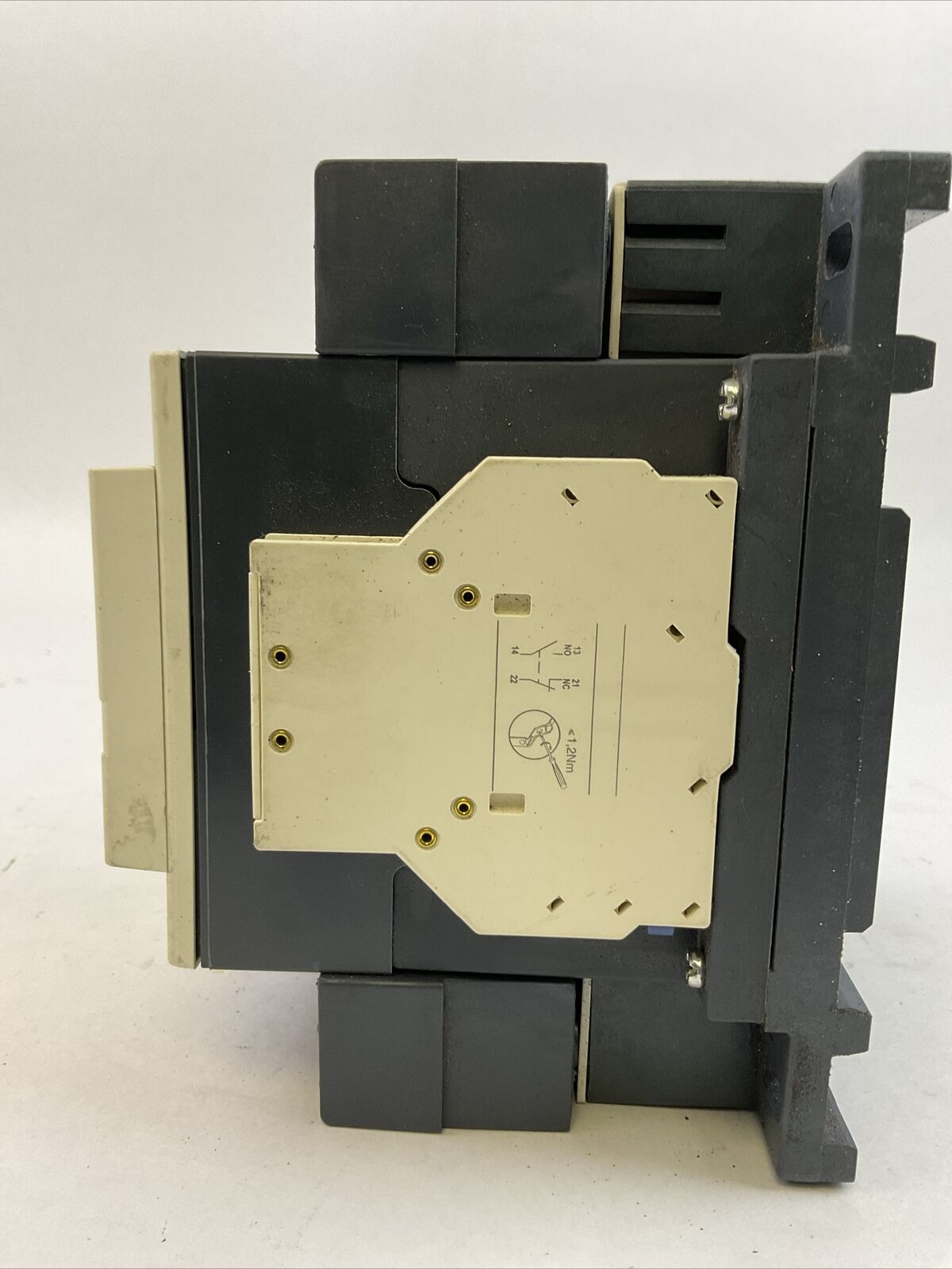 SCHNEIDER ELECTRIC LC1D1156 CONTACTOR 600VAC 3PH 100HP 160 LX1D8 FE7 COIL 115V