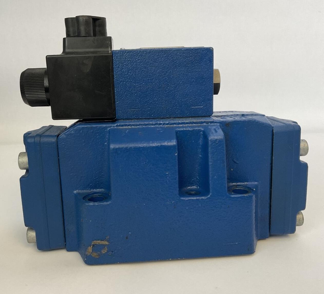 REXROTH 4WE6D62/EW110N9K4 DIRECTIONAL SOLENOID VALVE 120V 4WEH16HD72/
