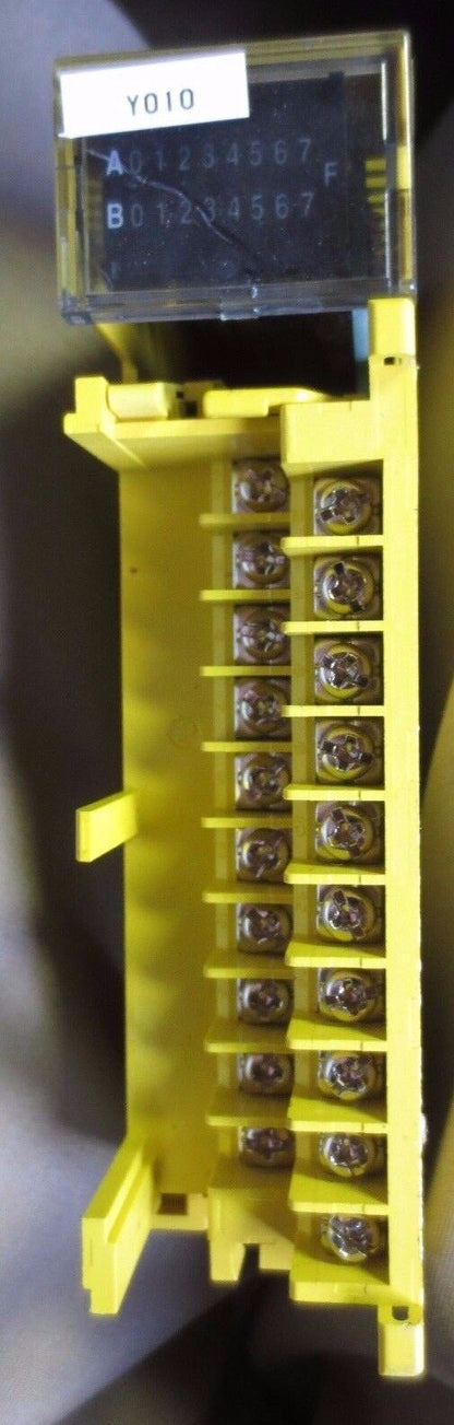 FANUC A03B-0819-C152 / AOD08 OUTPUT MODULE 12/24VDC, 2A, POSITIVE LOGIC NO DOOR