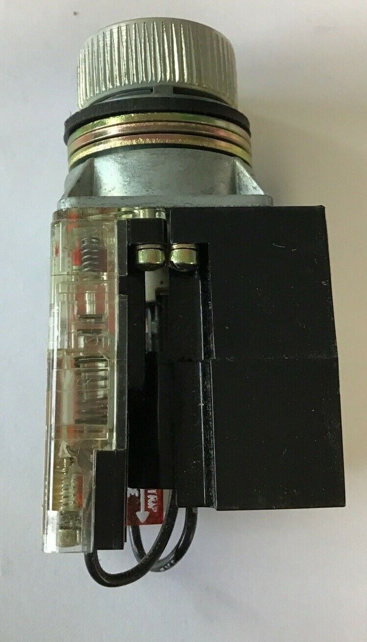 SQUARE D LRPA34 SER.A PILOT LIGHT 24VAC/DC ***LOTOF2***