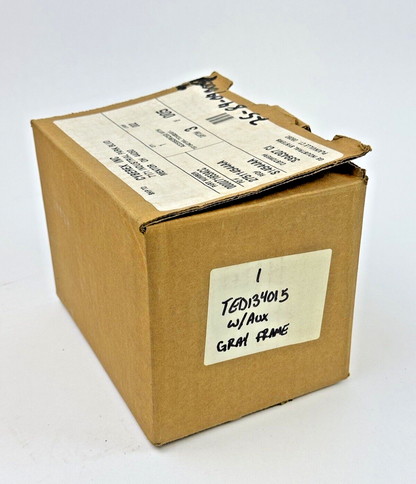 GE - TED134015 - IND. CIRCUIT BREAKER W/ AUX SWITCH - 15A, 480 VDC, 3 POLE - NEW