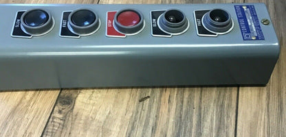 SQUARE D 9001 GG-50 CONTROL STATION SER.A