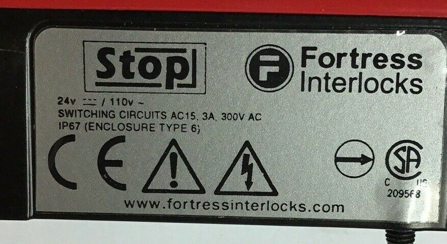 FORTRESS INTERLOCKS STOP 24VDC/110VAC 3A 300V AC IP67 ENC. TYPE 6