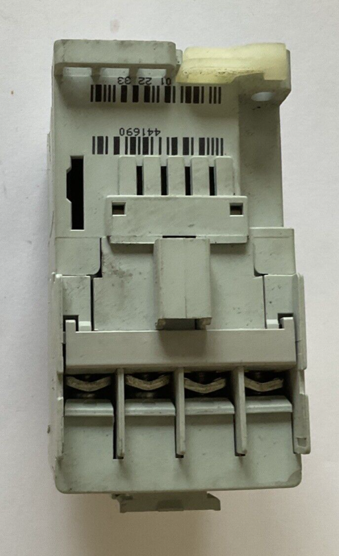 ALLEN BRADLEY 100-C12*400 CONTACTOR SER.A 600VAC 25A