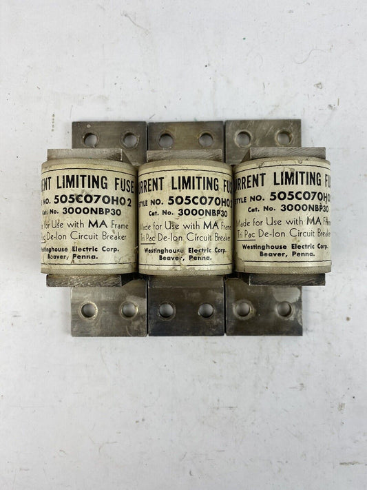 Westinghouse 3000NBP30 Fuse for MA Tri-Pac De-Ion Circuit Breaker "Lot of 3"