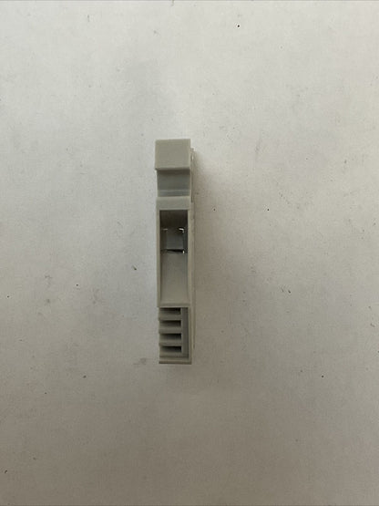 ALLEN BRADLEY 1492-W6 TERMINAL BLOCK (LOT OF 33)